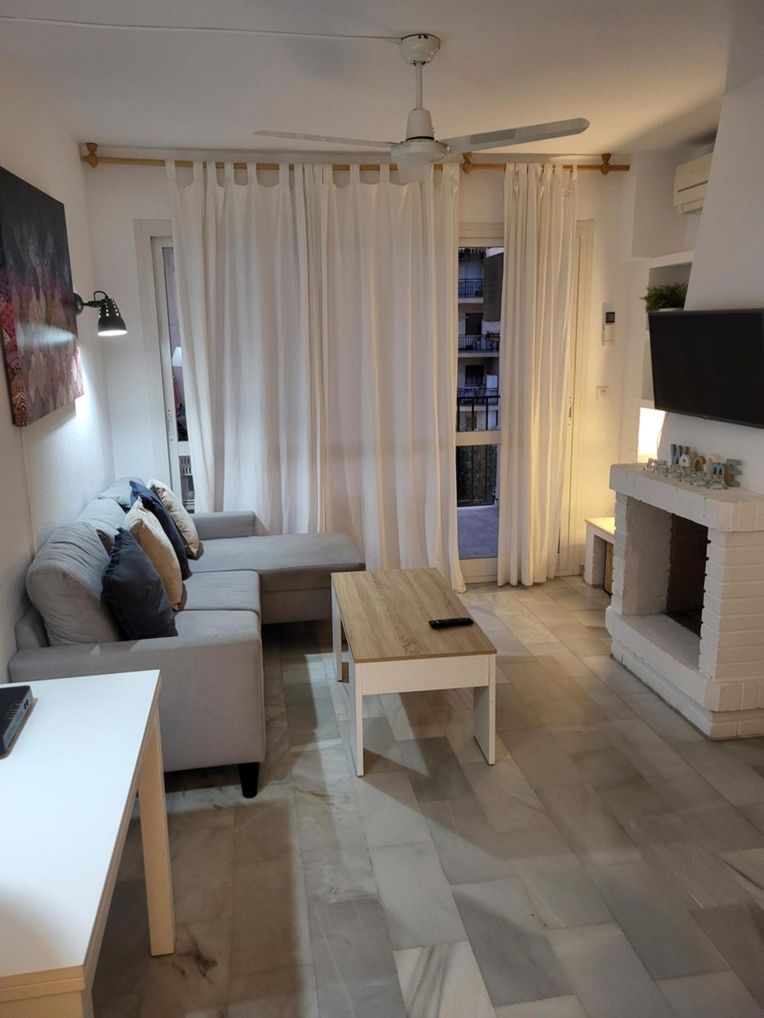 Apt Erisa En Torremolinos Dos Min De La Playa, Puerto Marina Villa Ngoại thất bức ảnh